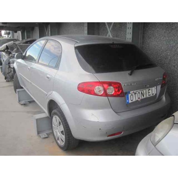 daewoo lacetti del año 2004