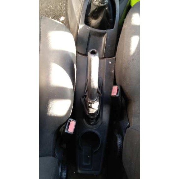 ford focus berlina (cak) del año 2004