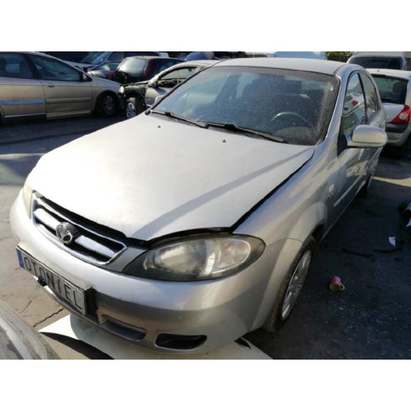 daewoo lacetti del año 2004