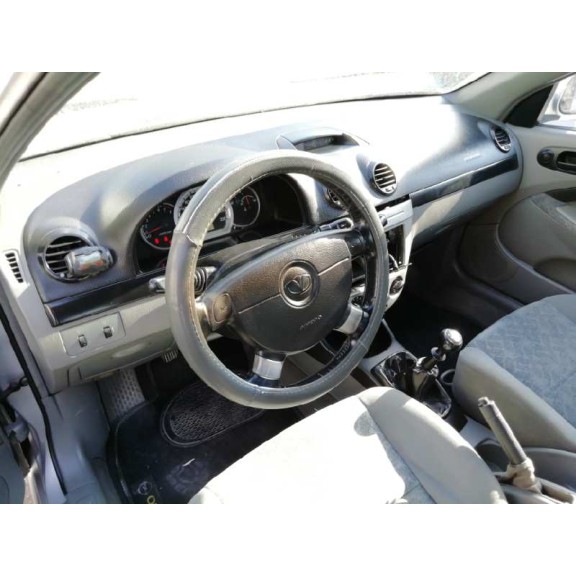 daewoo lacetti del año 2004