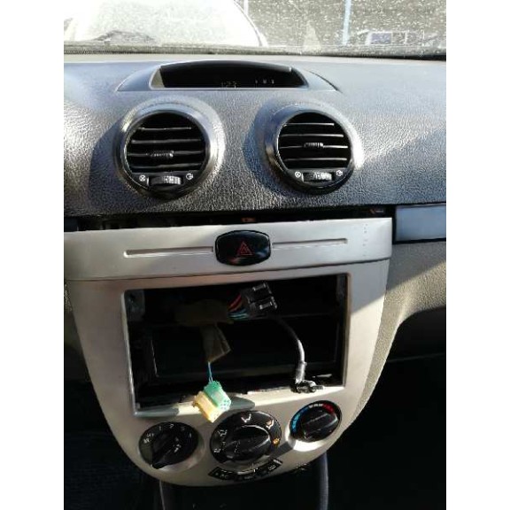 daewoo lacetti del año 2004