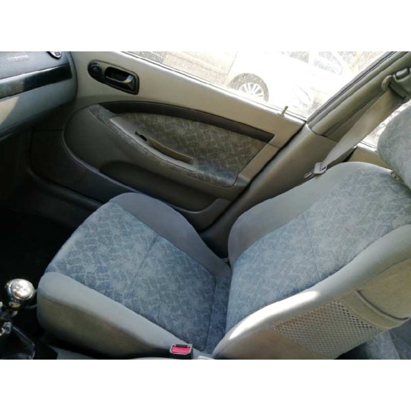 daewoo lacetti del año 2004