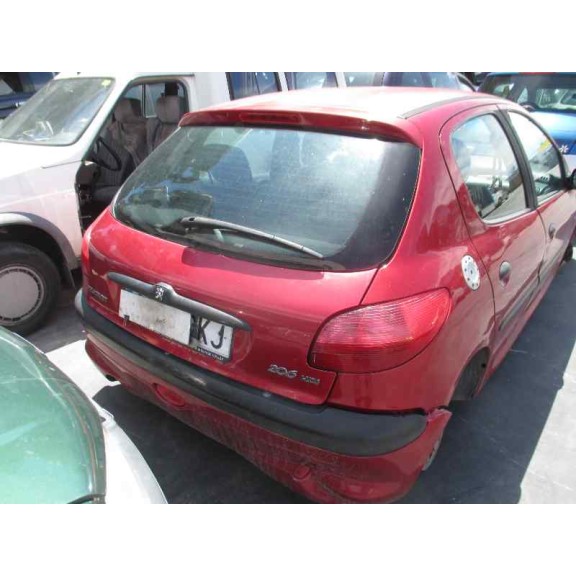 peugeot 206 berlina del año 2000