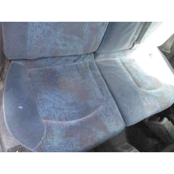 peugeot 206 berlina del año 2000