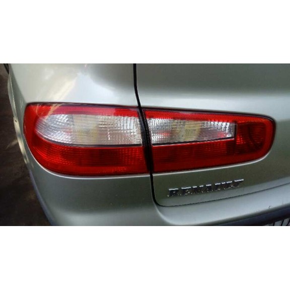 renault laguna ii (bg0) del año 2001