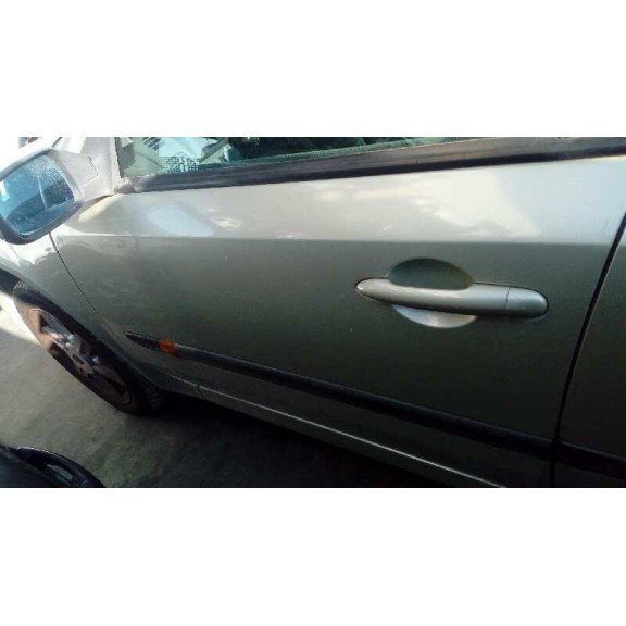 renault laguna ii (bg0) del año 2001