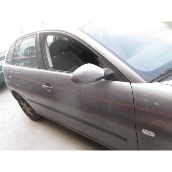 seat ibiza (6l1) del año 2003