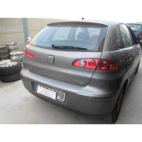 seat ibiza (6l1) del año 2003