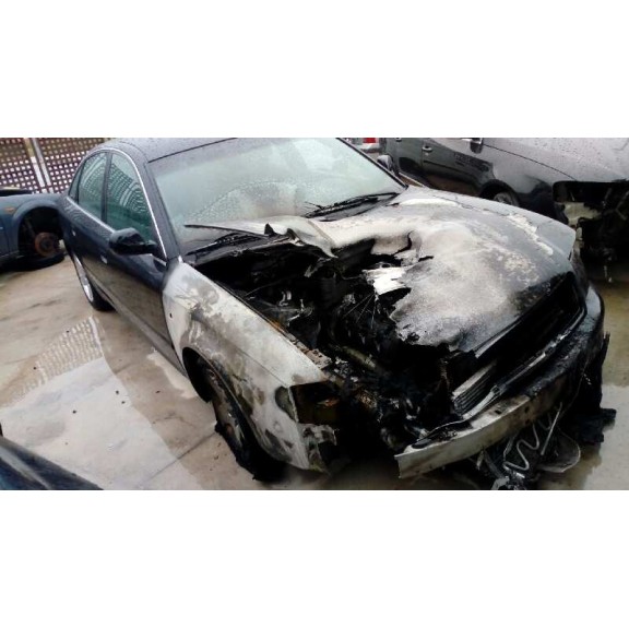 audi a6 berlina (4b2) del año 2000