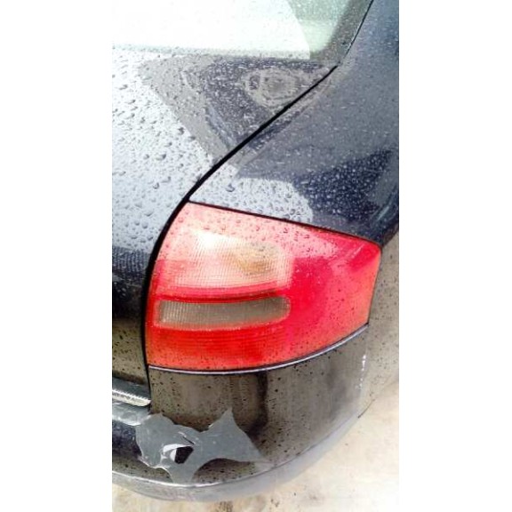 audi a6 berlina (4b2) del año 2000