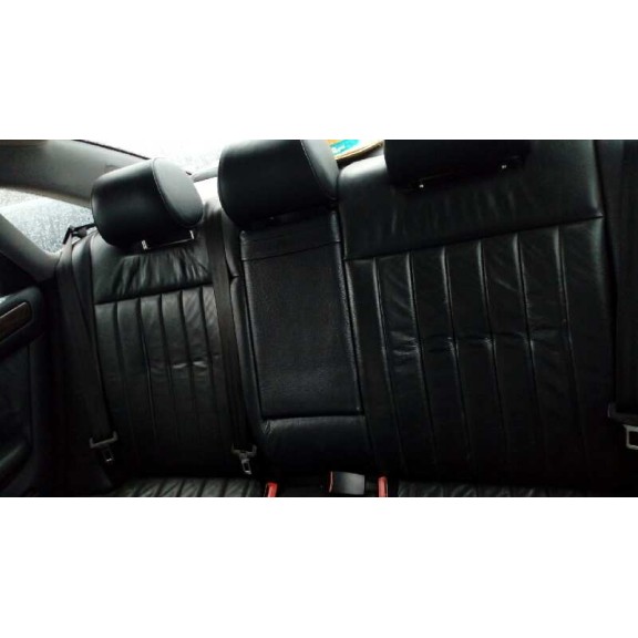 audi a6 berlina (4b2) del año 2000