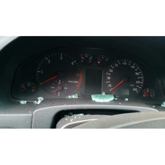 audi a6 berlina (4b2) del año 2000