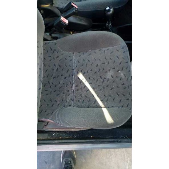 citroën saxo del año 2001