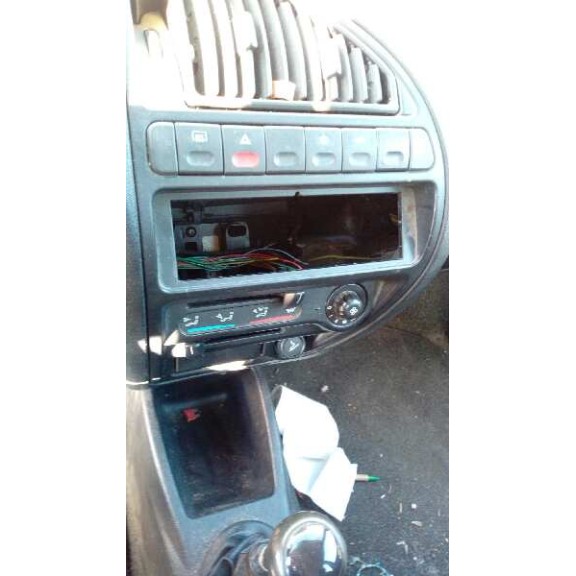 citroën saxo del año 2001