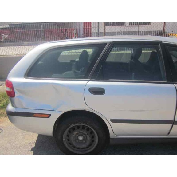 volvo v40 familiar del año 2003