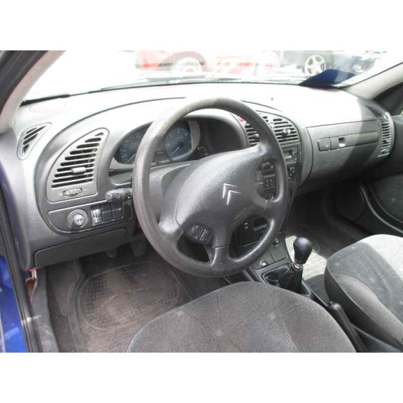 citroën xsara berlina del año 2001