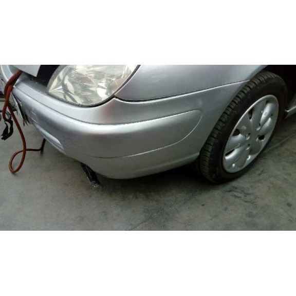 citroën xsara berlina del año 2001