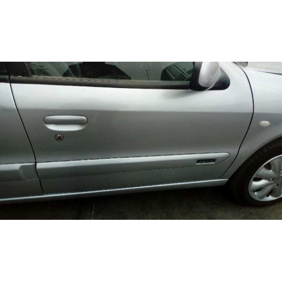 citroën xsara berlina del año 2001