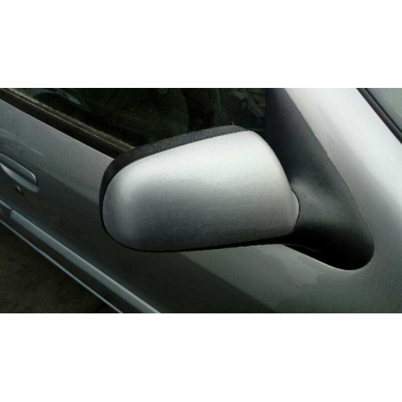 citroën xsara berlina del año 2001