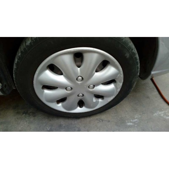 citroën xsara berlina del año 2001