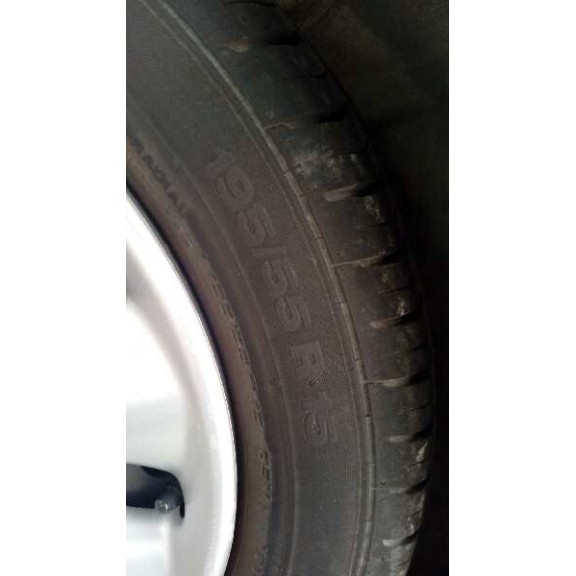 citroën xsara berlina del año 2001