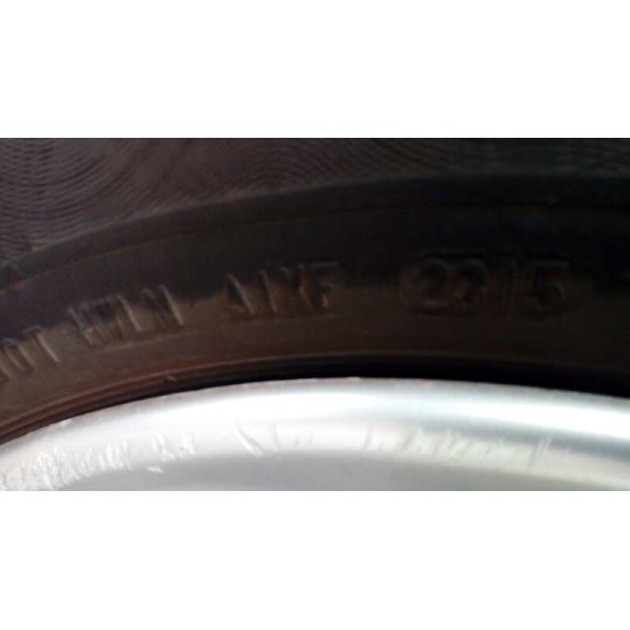 citroën xsara berlina del año 2001