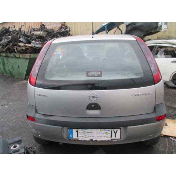opel corsa c del año 2001