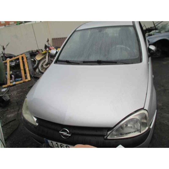 opel corsa c del año 2001