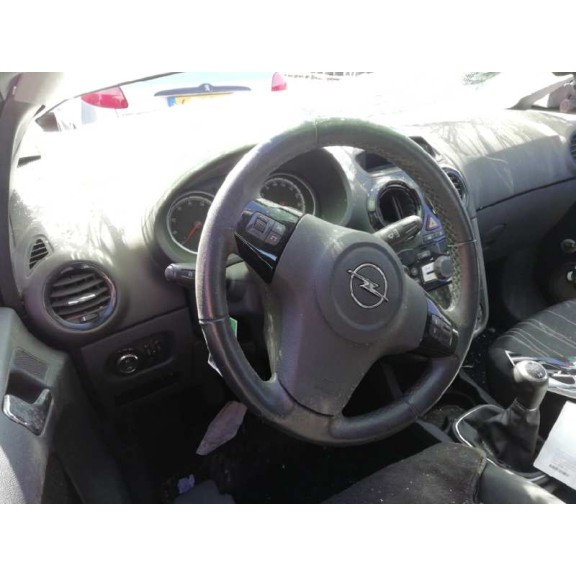 opel corsa d del año 2011