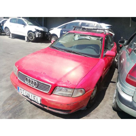 audi a4 berlina (b5) del año 2001