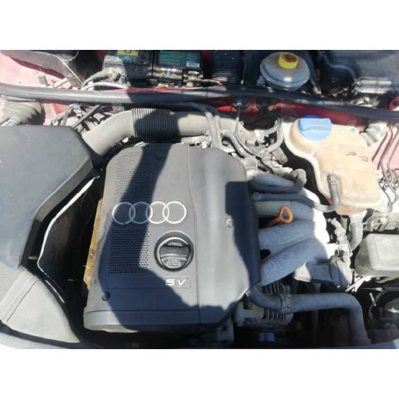 audi a4 berlina (b5) del año 2001