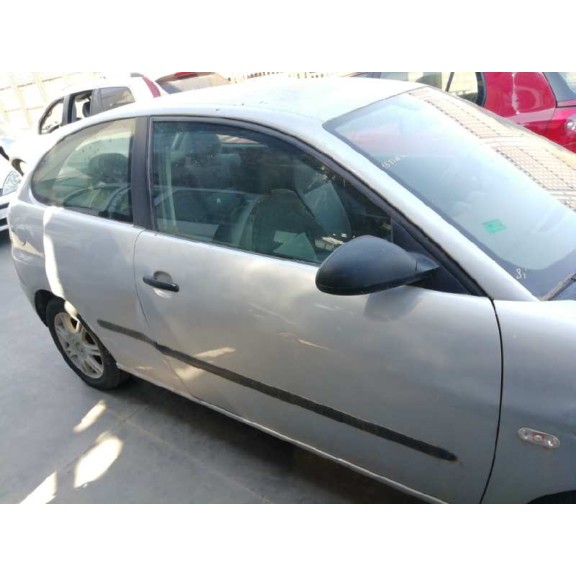 seat ibiza (6l1) del año 2005