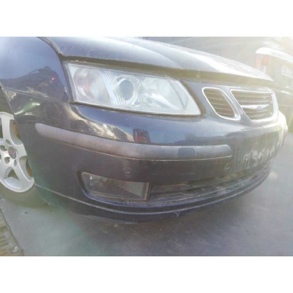 saab 9-3 berlina del año 2004