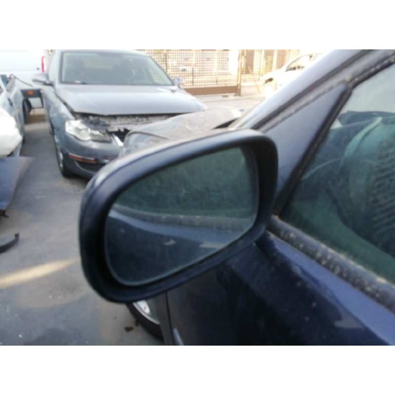 saab 9-3 berlina del año 2004