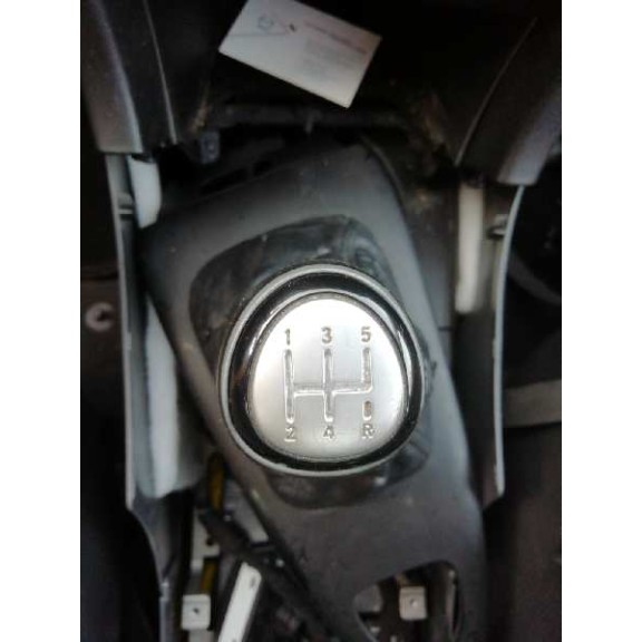 saab 9-3 berlina del año 2004