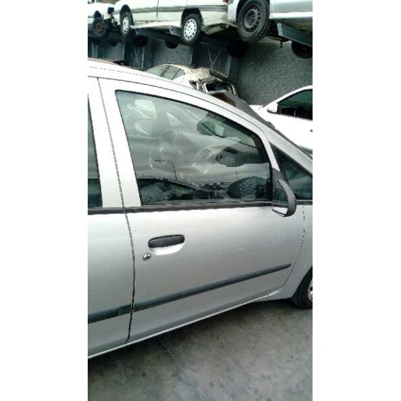 mitsubishi colt berlina 5 (z30a) del año 2006