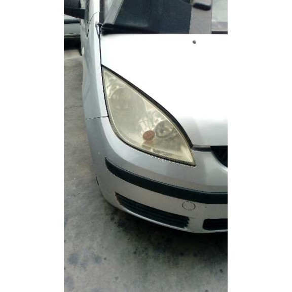 mitsubishi colt berlina 5 (z30a) del año 2006