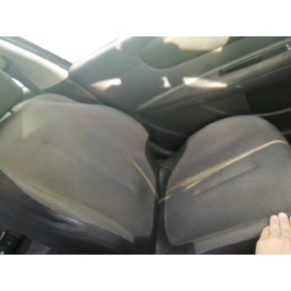 citroën c4 coupe del año 2006