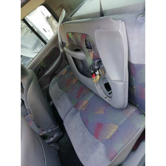 renault clio ii fase i (b/cbo) del año 2000