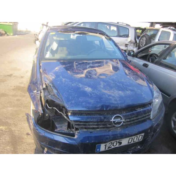 opel astra h berlina del año 2004