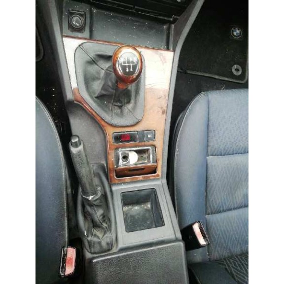 bmw serie 5 berlina (e39) del año 2001