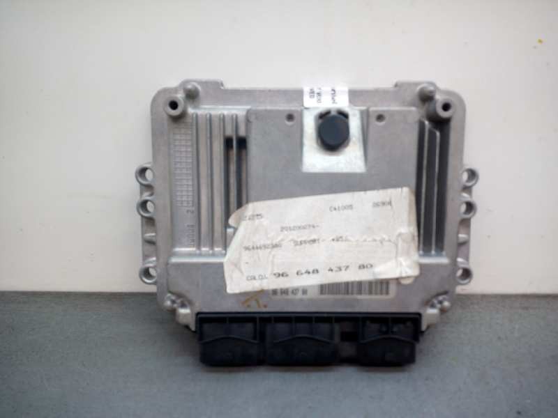 Recambio de centralita motor uce para citroën c4 coupe referencia OEM IAM 9664843780  