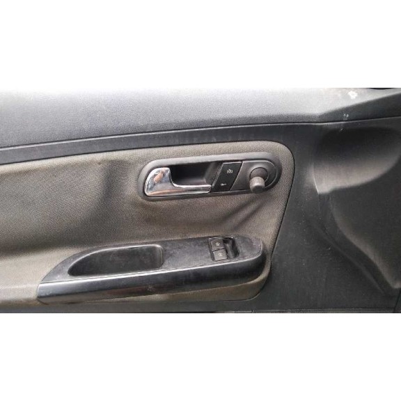 seat ibiza (6l1) del año 2004