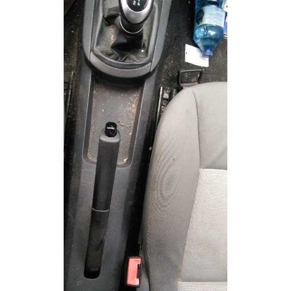 seat ibiza (6l1) del año 2004