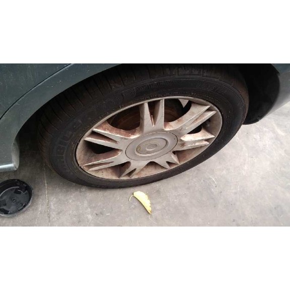 seat ibiza (6l1) del año 2004