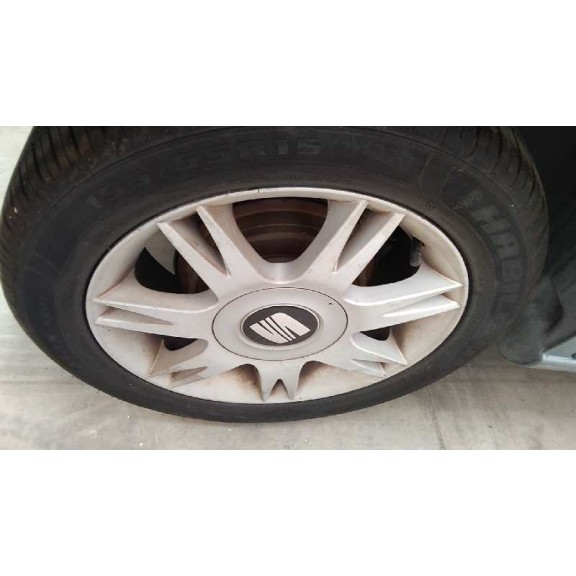 seat ibiza (6l1) del año 2004