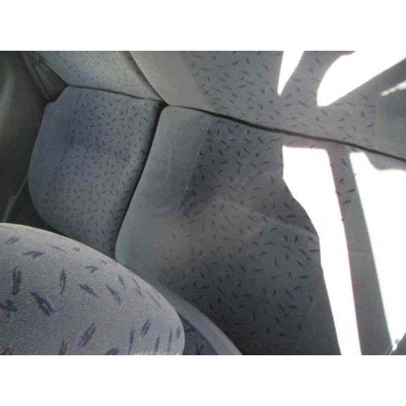 citroën saxo del año 2001