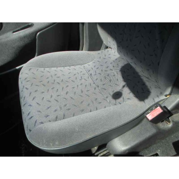 citroën saxo del año 2001