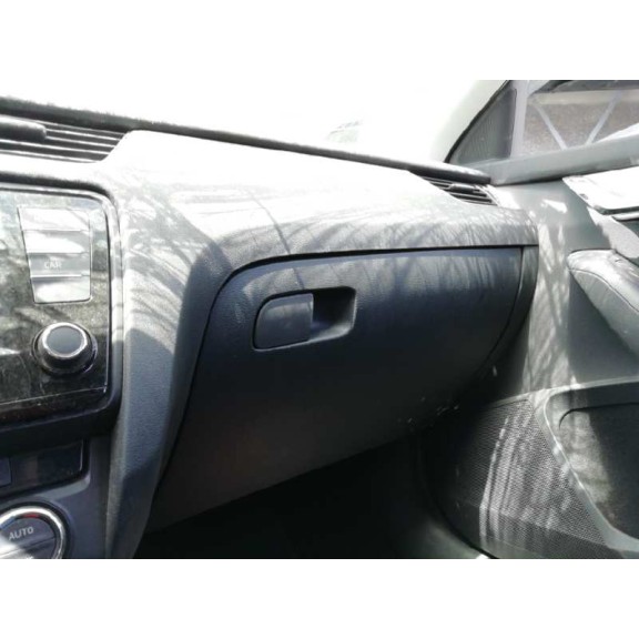 skoda octavia lim. (5e3) del año 2017