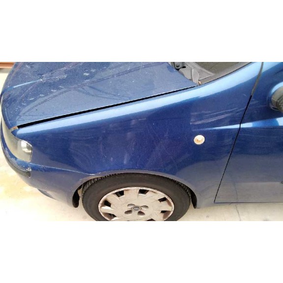 fiat punto berlina (188) del año 2000